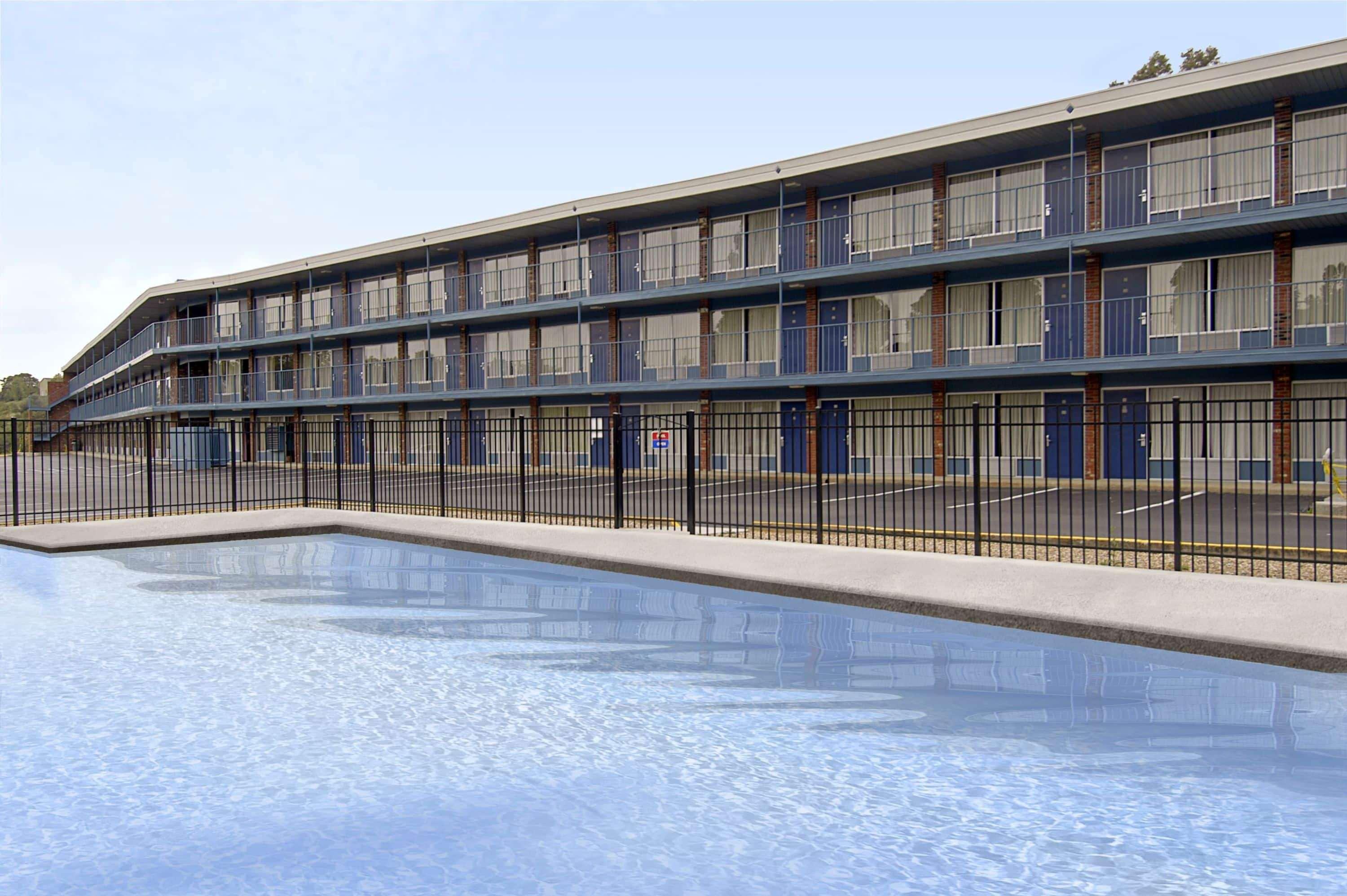 Days Inn By Wyndham Lexington Facilities photo