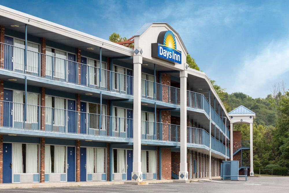 Days Inn By Wyndham Lexington Exterior photo