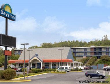 Days Inn By Wyndham Lexington Exterior photo